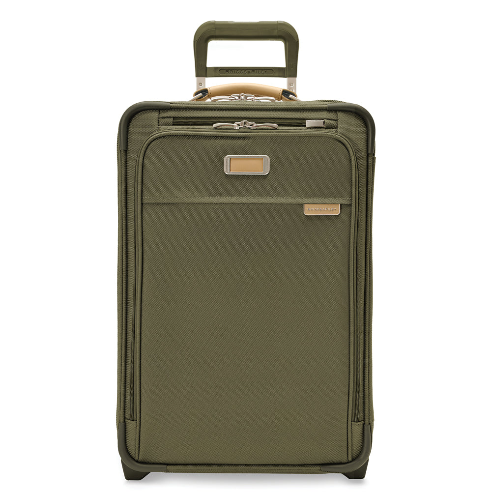 Briggs & Riley Baseline Essential 22