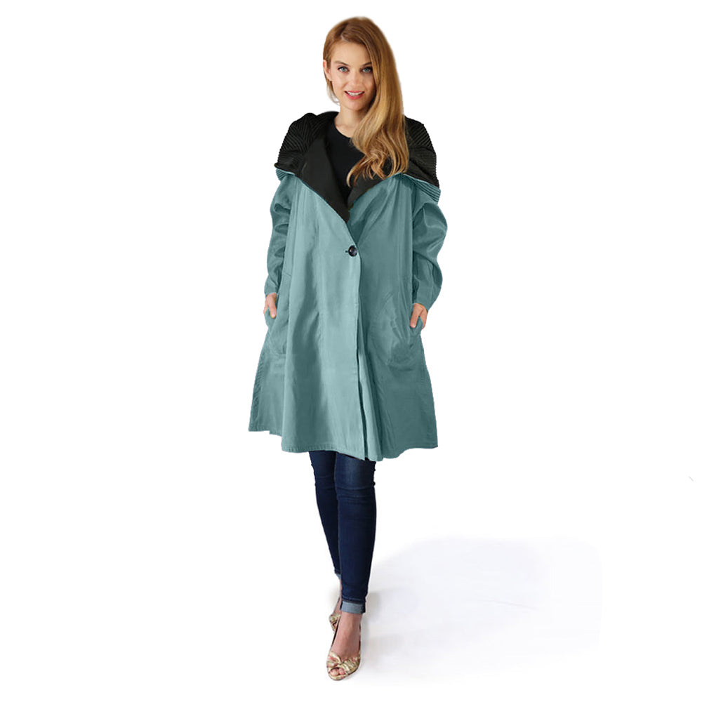 Short raincoat with hood hotsell