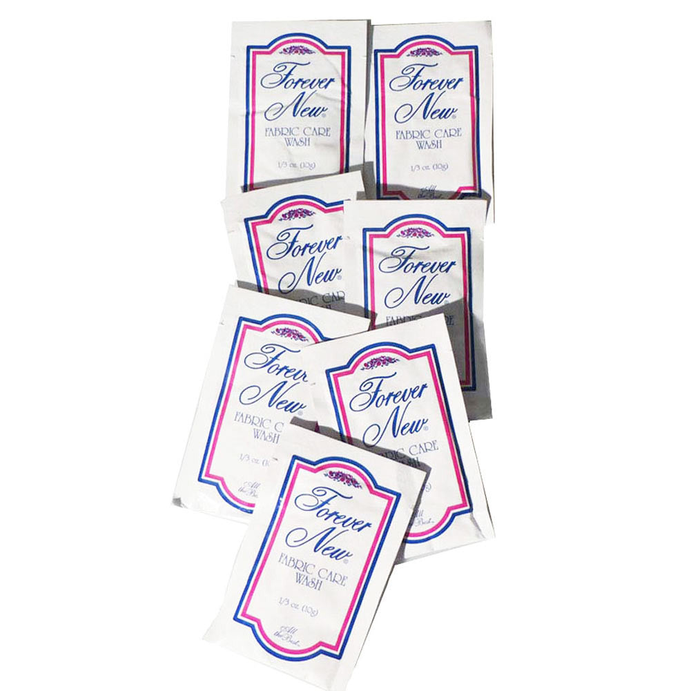 7 Individual Packs of Laundry Detergent