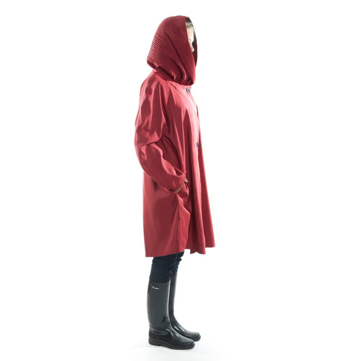 Short Red Travel Wrinkle Free Raincoat